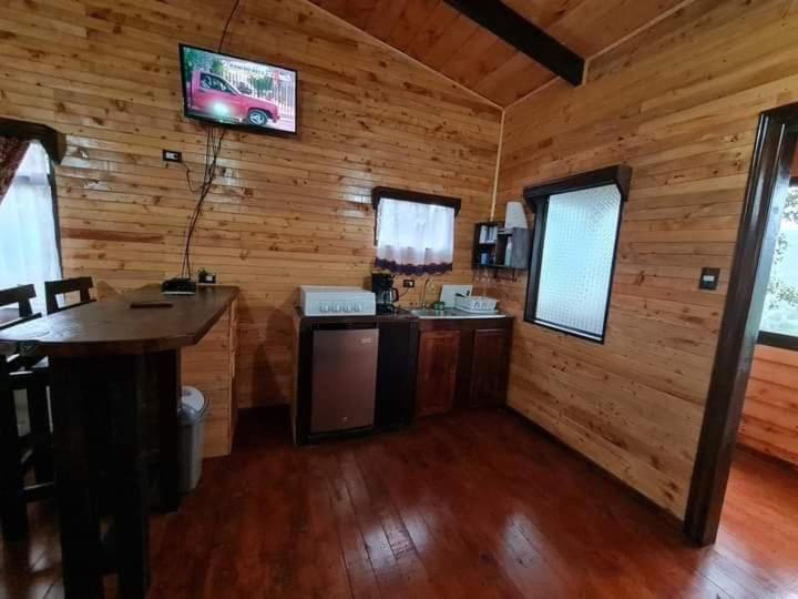 Las Bromelias Lodge Paso Macho Esterno foto